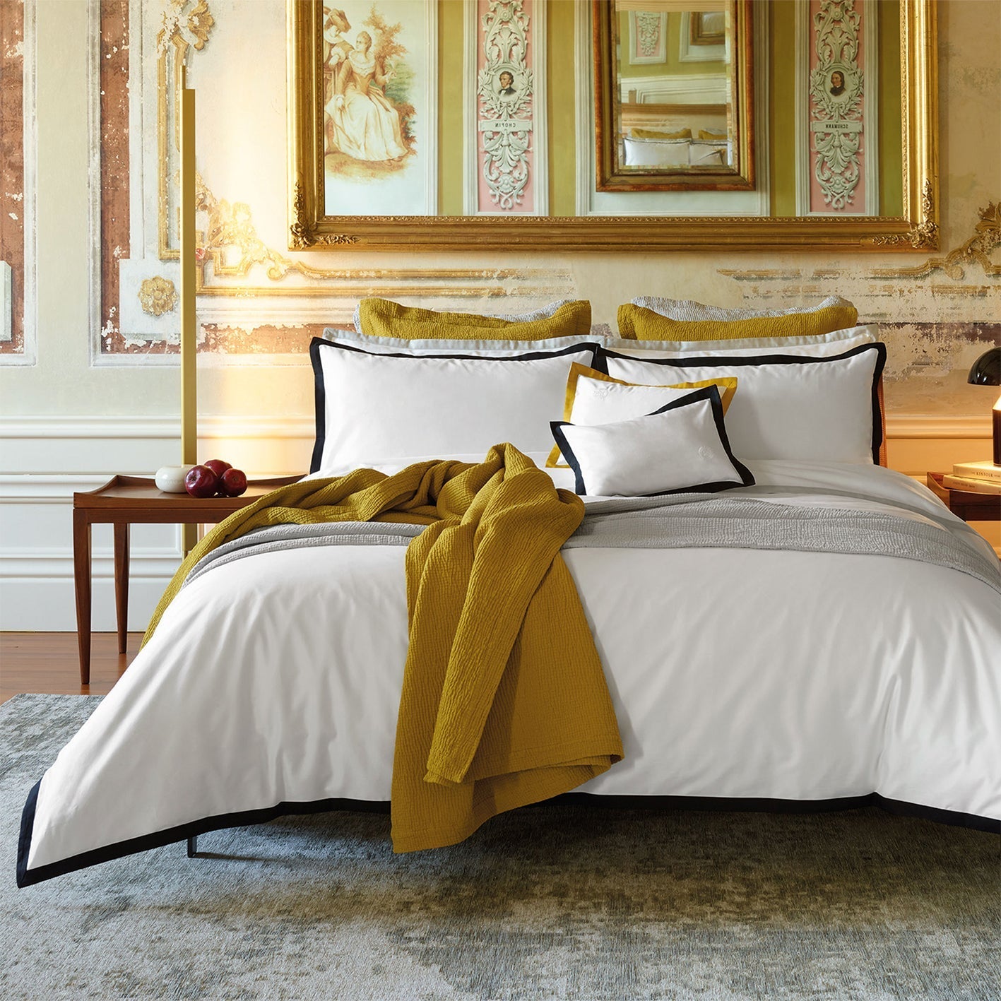 5 Ways to Transform Your Bedroom into a 5-Star Hotel Suite