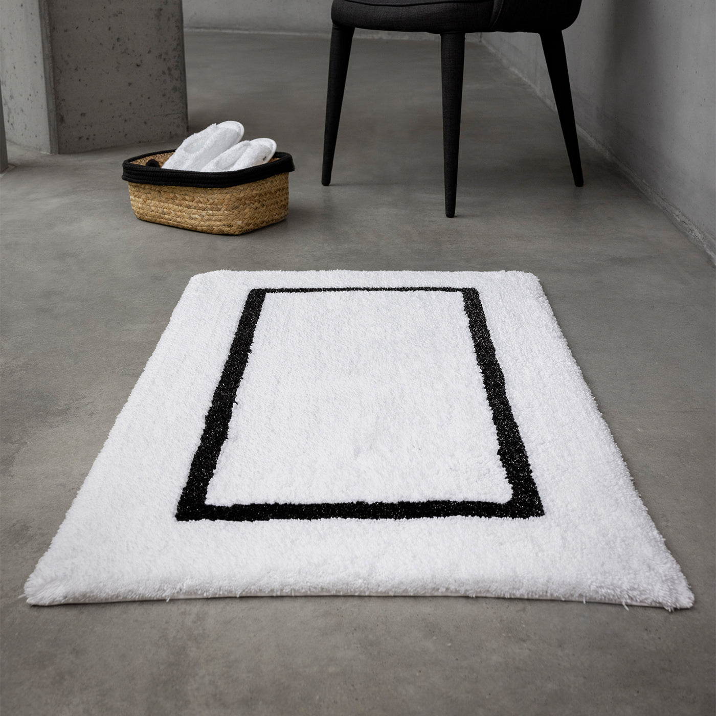 Karat Bath Mat