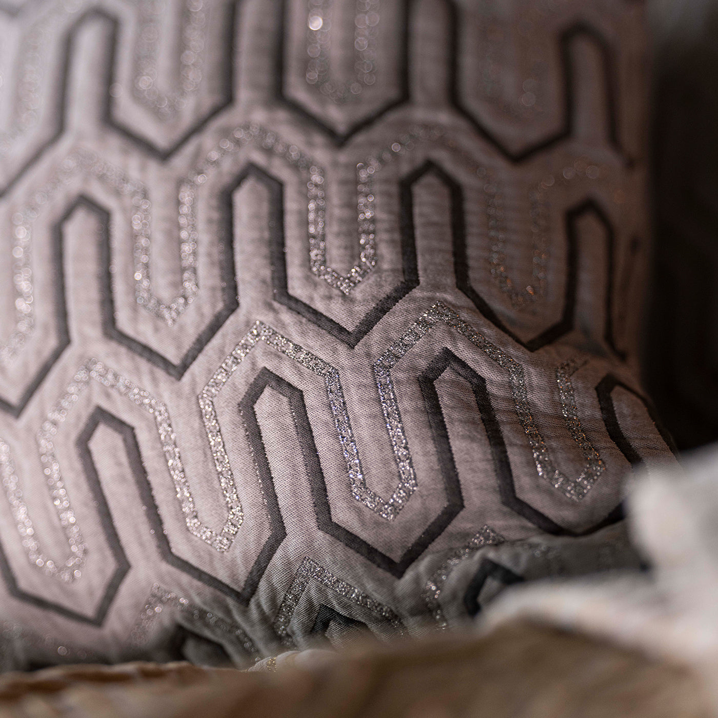 Vendome Bedcover - Throw